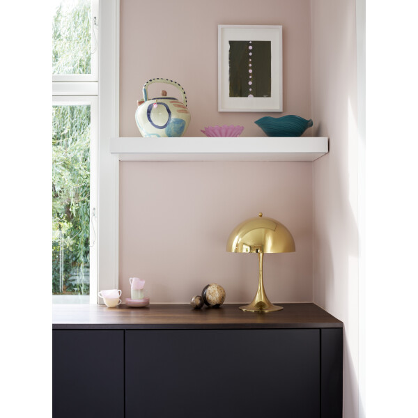 Panthella 320 pöytävalaisin messinki Louis Poulsen 03 image