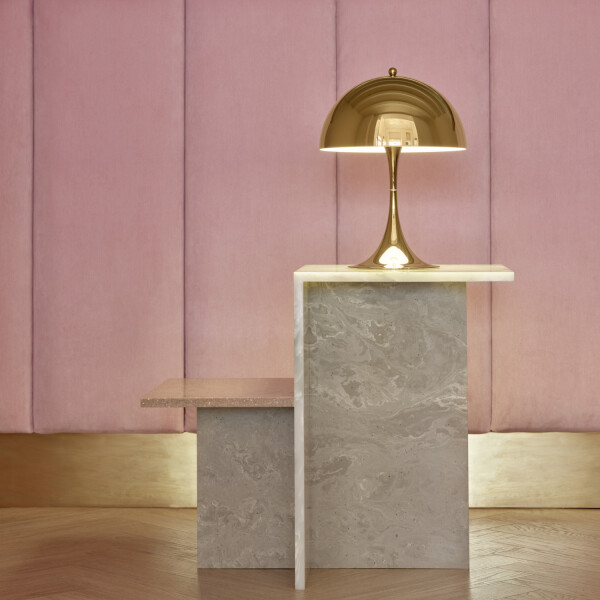 Panthella Mini pöytävalaisin messinki Louis Poulsen 01 image