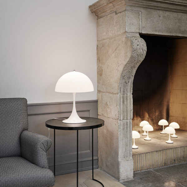 Panthella pöytävalaisin louis poulsen 01 kuva