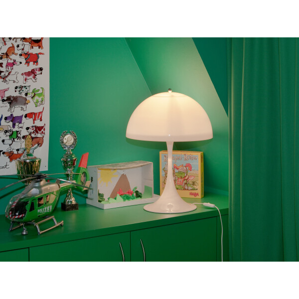 Panthella pöytävalaisin louis poulsen 05 kuva