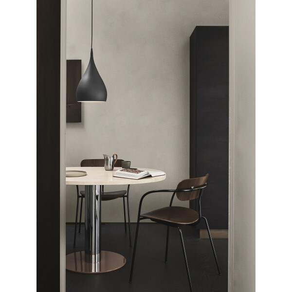 &Tradition Pavilion AV2 tuoli pähkinä 04 image