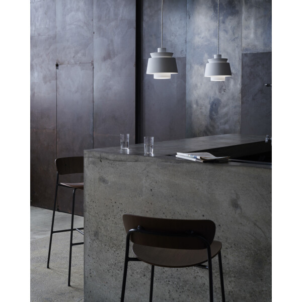 &Tradition Pavilion baarituoli AV9 pähkinä 02 kuva