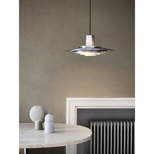 &Tradition P376 KF1 riippuvalaisin alumiini 05 kuva