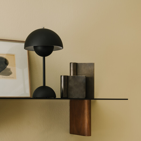 &Tradition Flowerpot VP9 portable pöytävalaisin mattamusta image