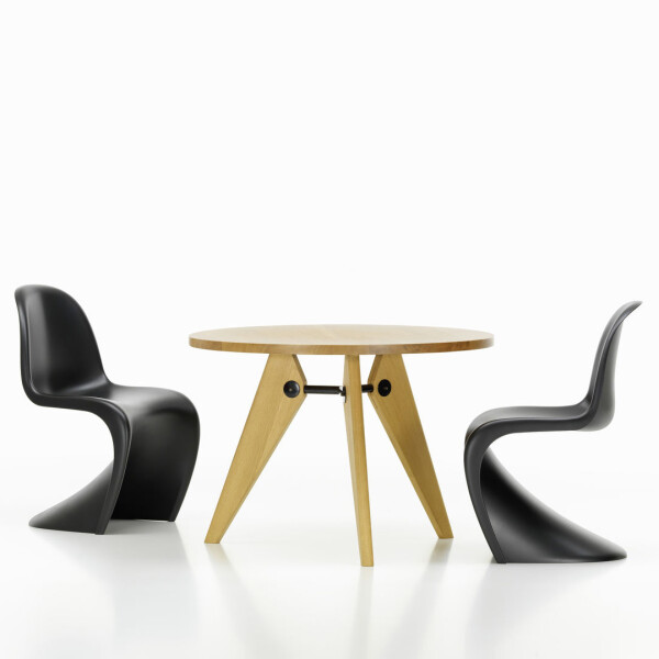3145557 Panton Chair and Gueridon v fullbleed 1440x image