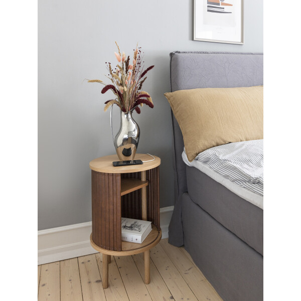 UMAGE Audacious side table oak hazelnut sivupöytä tammi ruskea nahka 2 kuva