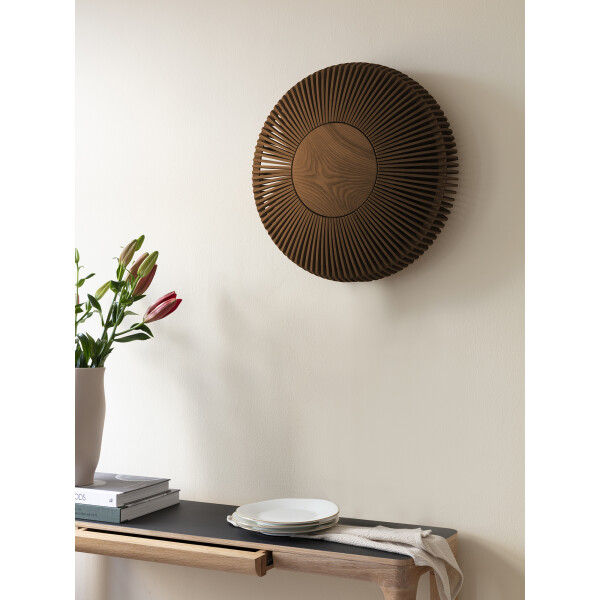 UMAGE Clava Up Wood large valaisin dark oak kuva