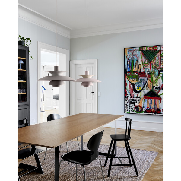 louis poulsen PH5 Monochrome Pale Rose Oyster grey off kuva