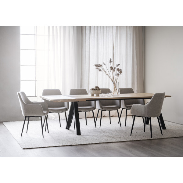 Carradale table whitepigmented oak extended kuva