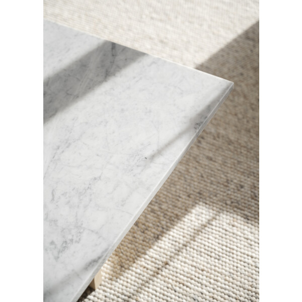 White Carrara marble detail kuva