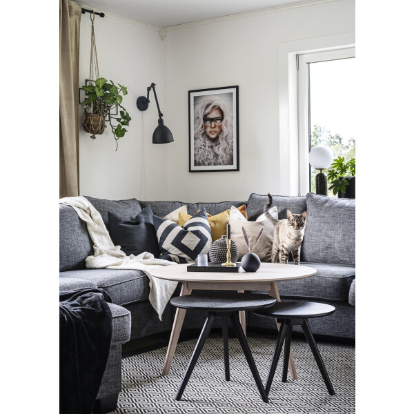 Rowico Yumi soffbord vitpigmenterad, Yumi satsbord svart kuva