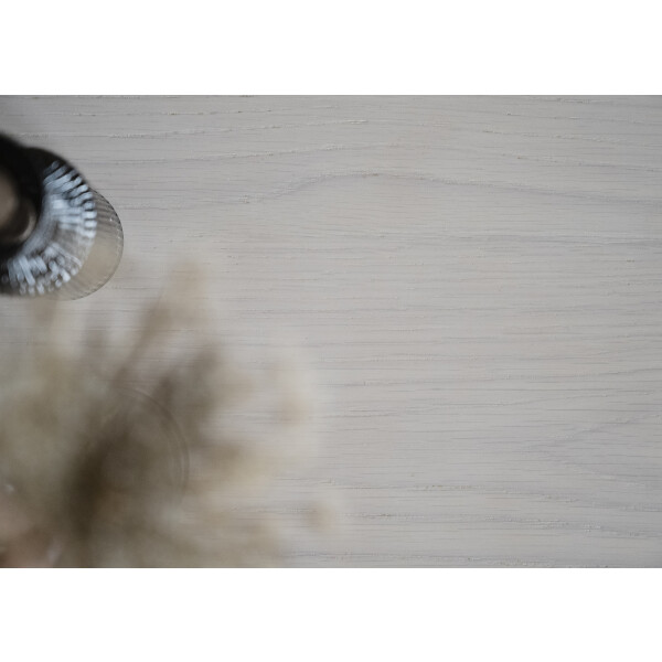 Rowico Yumi soffbord vitpigmenterad ek, detalj kuva