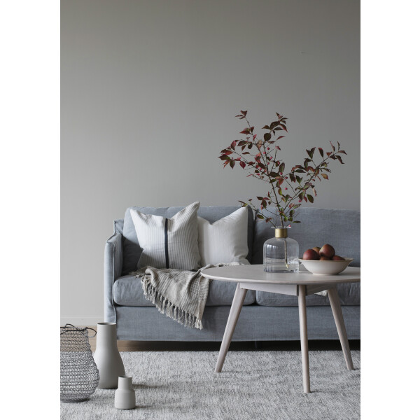 Rowico Yumi soffbord vitpigmenterad ek, miljö kuva