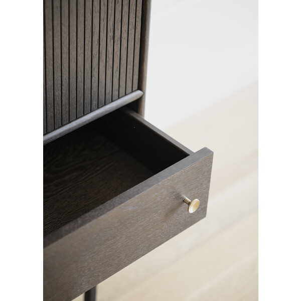 Clearbrook cabinet detail image