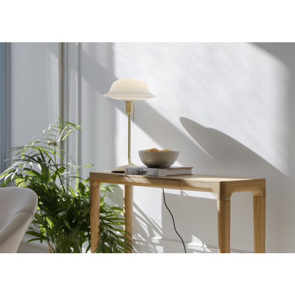 UMAGE Heart n Soul console table, Butler table lamp kuva