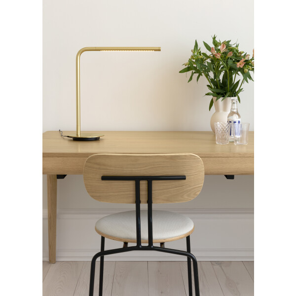 UMAGE Curious tuoli tammi musta white sands, Omni pöytävalaisin kuva