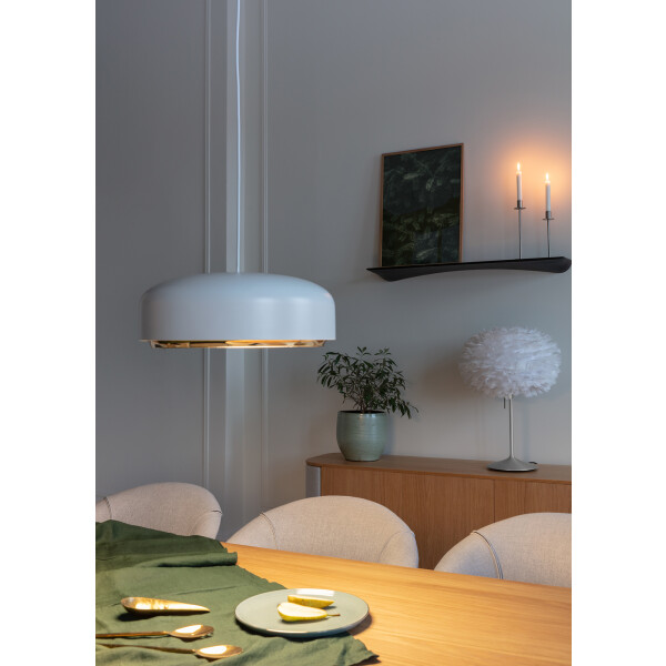 UMAGE Hazel medium riippuvalaisin valkoinen kuva