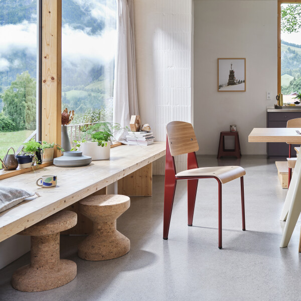 Vitra Cork Family Standard Chaise Tout Bois kuva