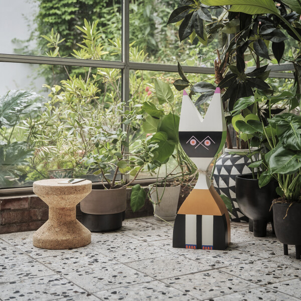 Vitra Cork Family Wooden Doll Super Large No.9 kuva