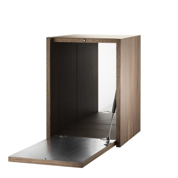 String Tiny Cabinet image