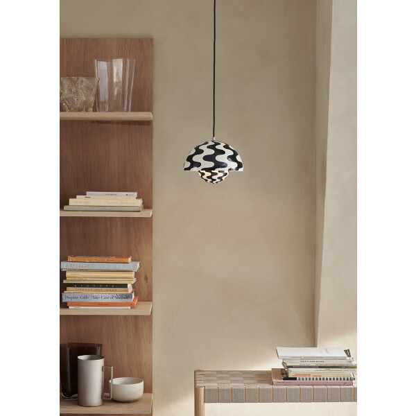 &Tradition Flowerpot VP1 Pattern Black/White musta-valkoinen kuva