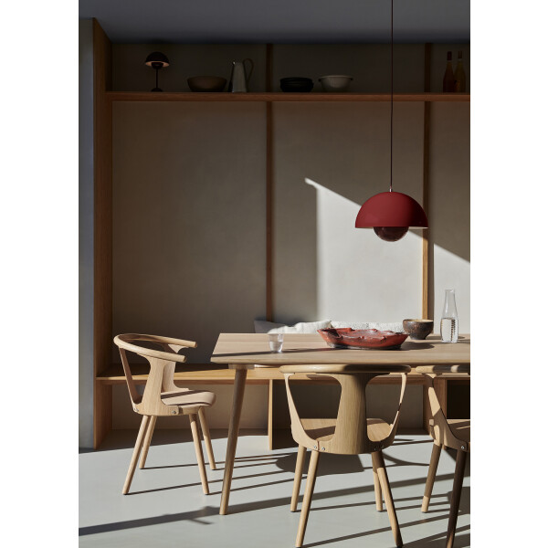 &Tradition Flowerpot VP7 vermilion red, In Between SK1 SK5 kuva