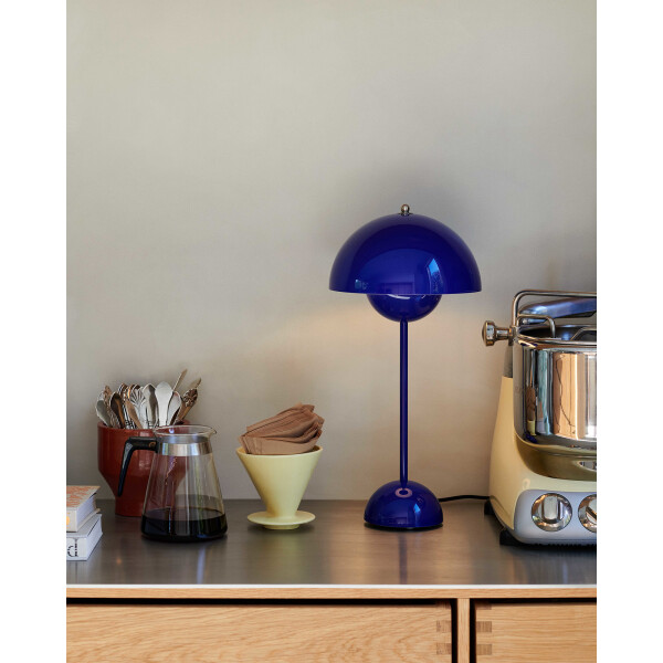 &Tradition Flowerpot VP3 pöytävalaisin cobalt blue kuva