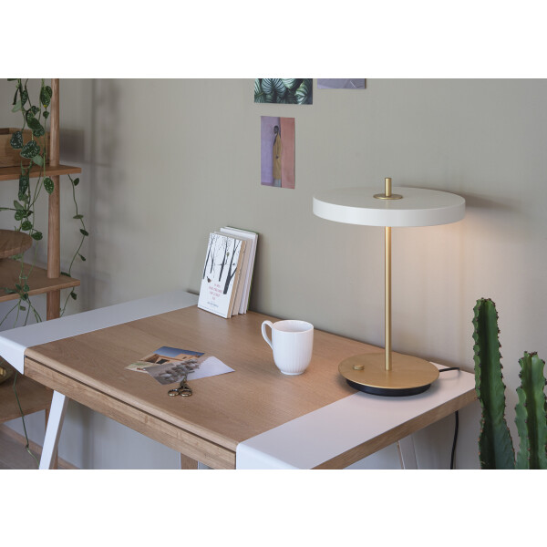 UMAGE Asteria table pearl white, Ambitions oak kuva