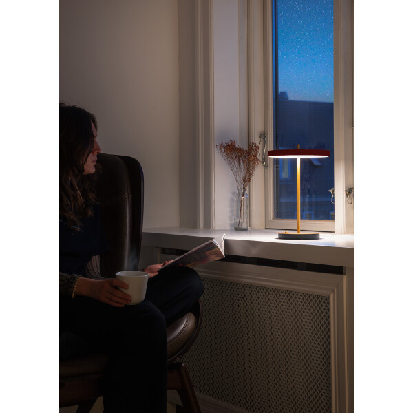 UMAGE Asteria Move ruby red kuva