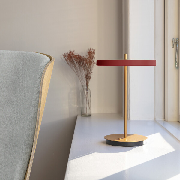 UMAGE Asteria Move ruby red kuva