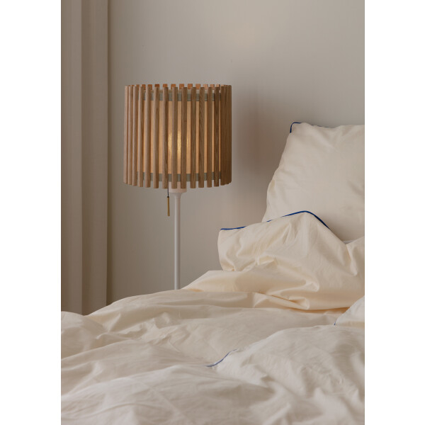 UMAGE Komorebi medium circle oak, Santé table white image