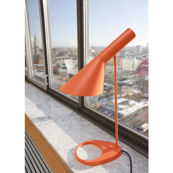 louis poulsen AJ Table Electric Orange interior image