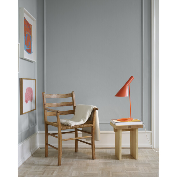 louis poulsen AJ Table Electric Orange interior image