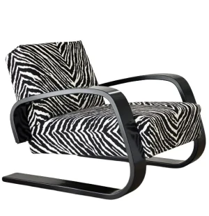 Artek 400 "TANKKI" nojatuoli, musta/zebra kuva