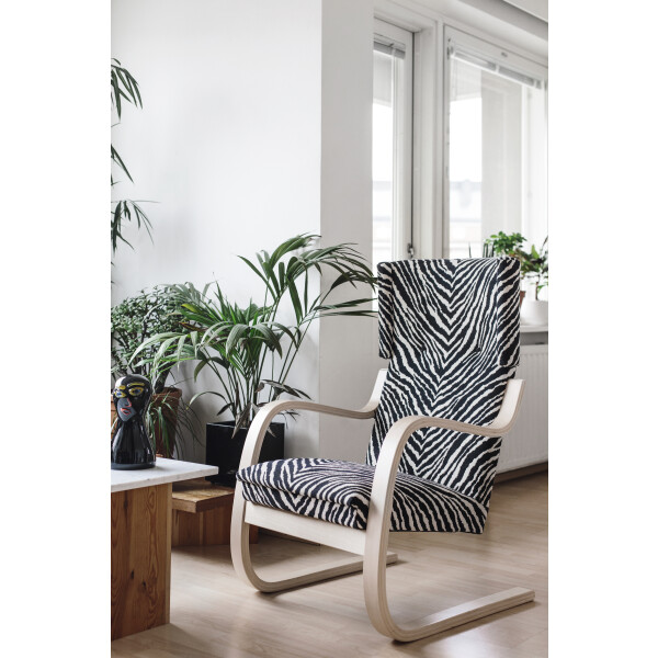 1953914 Armchair 401 Zebra upholstery master image