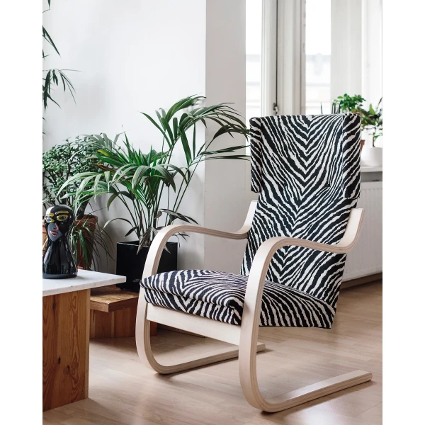 Armchair 401 Zebra upholstery master kuva