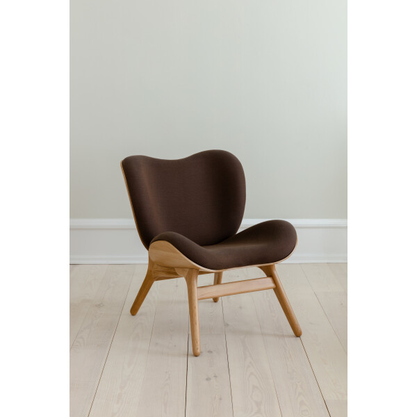 UMAGE lifestyle A Conversation Piece low oak mocca 6 image