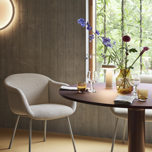 muuto ease lamp grey image