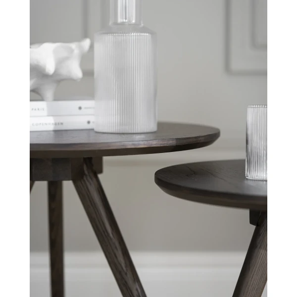 119215 b mb Yumi nesting table brown 02 kuva
