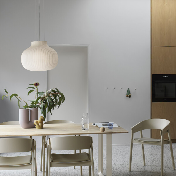 Muuto Strand pendant lamp 45 closed image