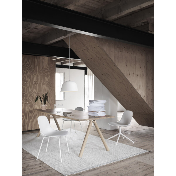 Muuto ambit white 40 lifestyle image