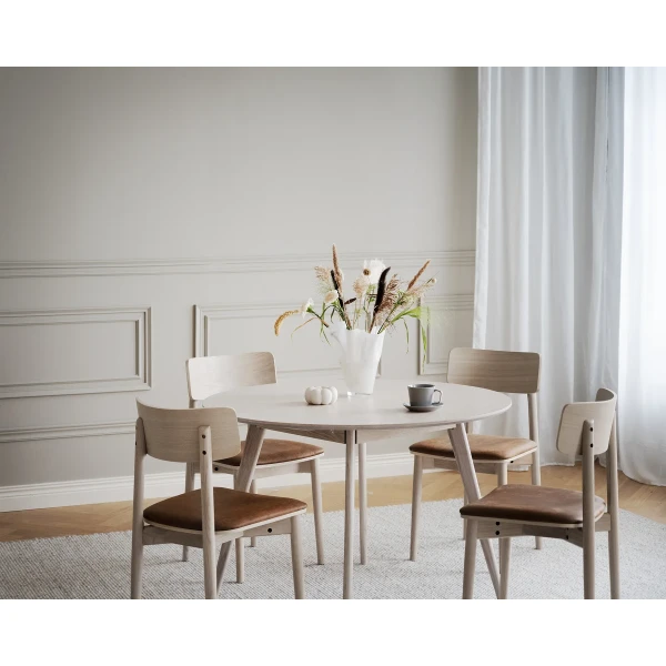 120941 119223 b mb Wolcott Yumi 01 kuva