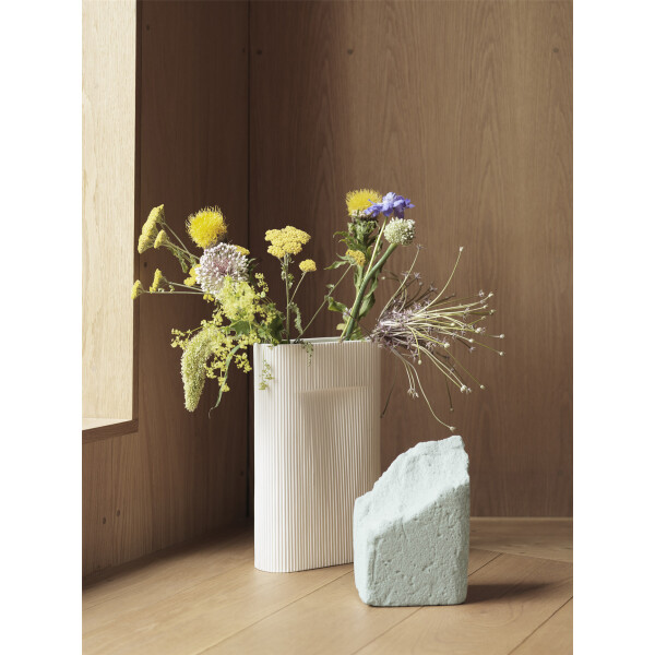 muuto ridge vase off white vit kuva