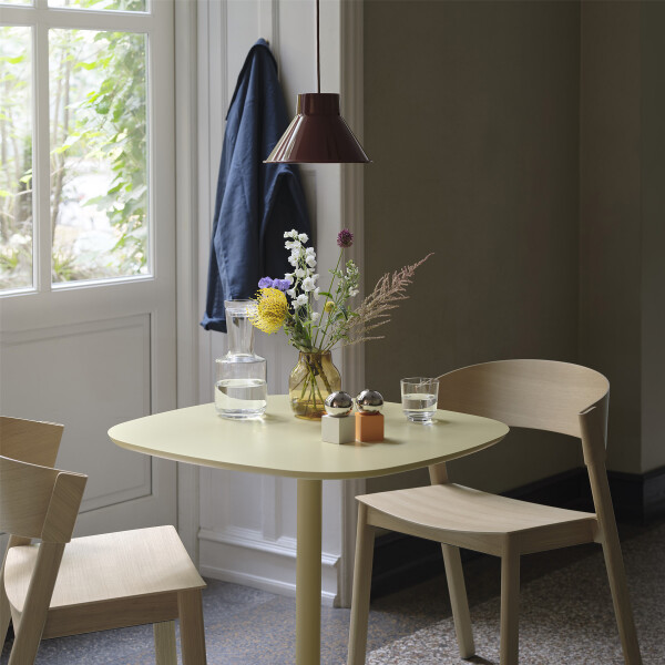 Muuto burnt orange silent 15 kuva