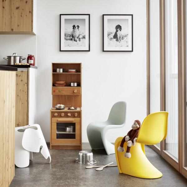 4808692 Panton Junior Eames Elephant  kuva