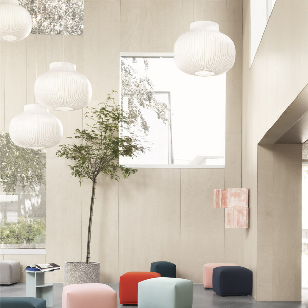 muuto closed pendant strand 80 image