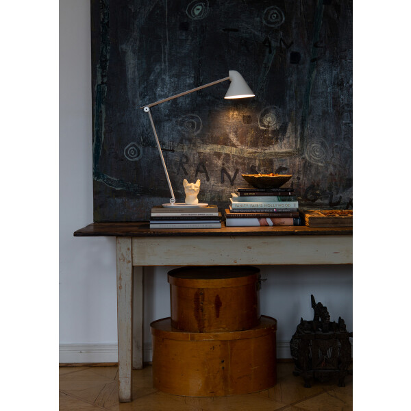 Louis Poulsen NJP Table white interior kuva