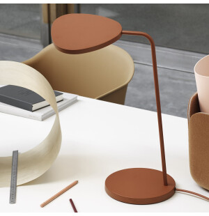 Muuto LEAF bordslampa, kopparbrun image