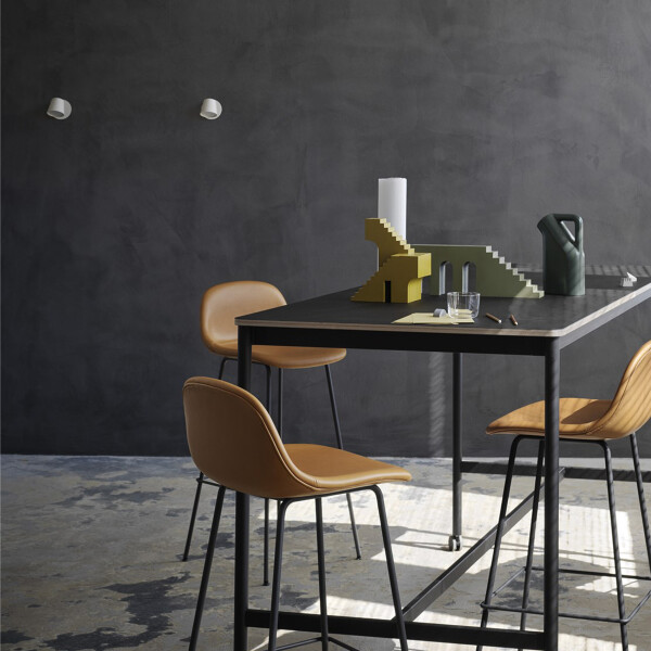 muuto tip wall lamp white lamp image