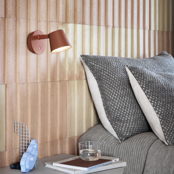 muuto Tip Wall lamp copper brown muuto image